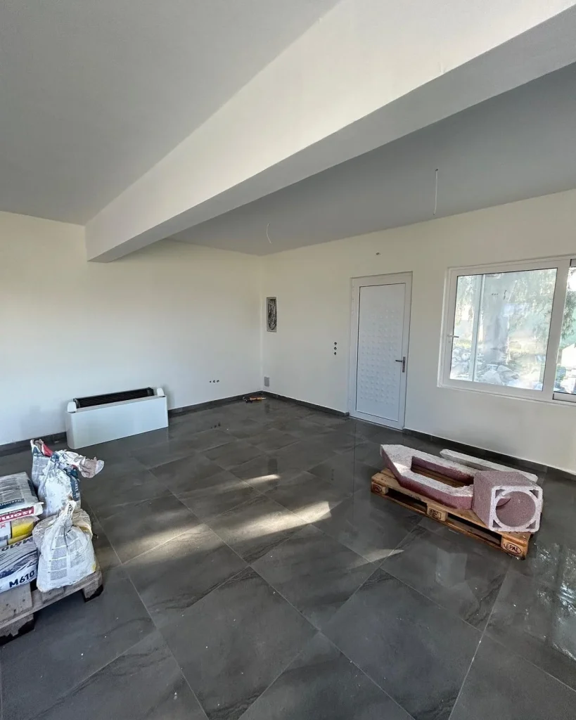 Εργασίες ανακαίνισης κατοικίας / Home renovation works