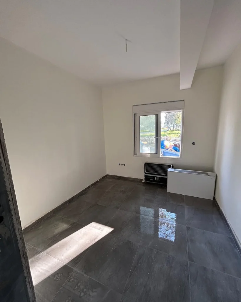 Εργασίες ανακαίνισης κατοικίας / Home renovation works