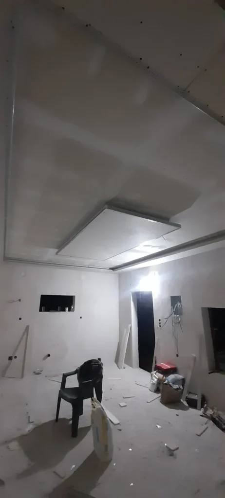 Οροφές & κρυφός φωτισμός / Ceilings & concealed lighting