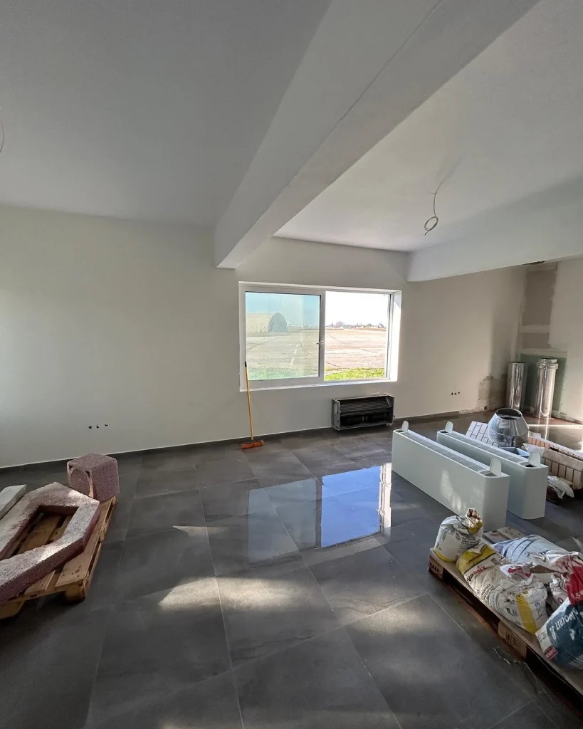 Εργασίες ανακαίνισης κατοικίας / Home renovation works