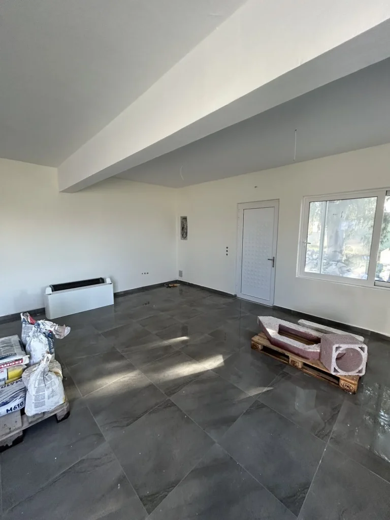 Εργασίες ανακαίνισης κατοικίας / Home renovation works